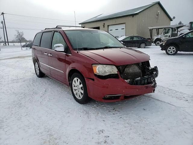 2012 Chrysler Town & Country - Image 14