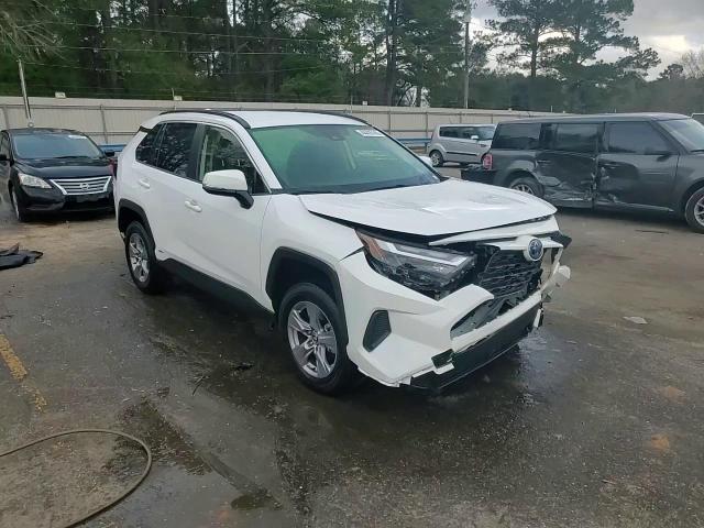 2022 Toyota RAV 4 - Image 15