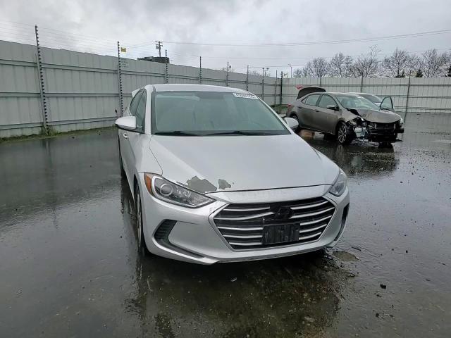 2018 Hyundai Elantra - Image 11