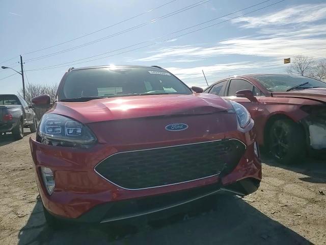 2020 Ford Escape - Image 12