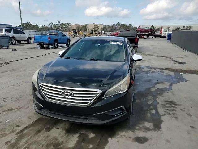 2016 Hyundai Sonata - Image 13