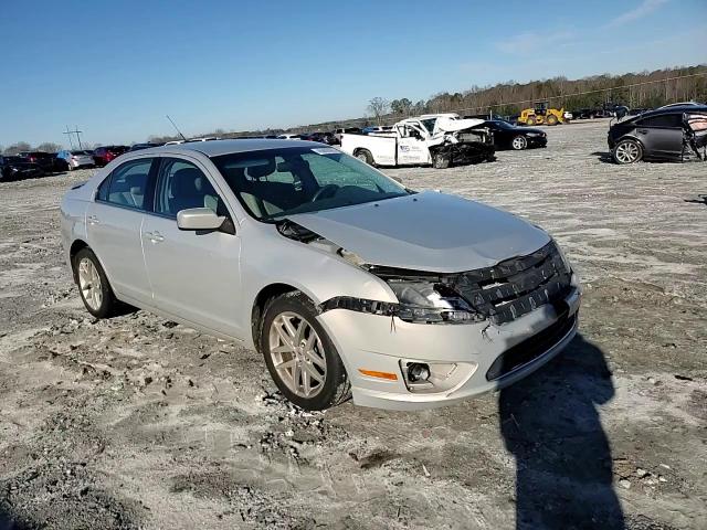 2010 Ford Fusion - Image 10