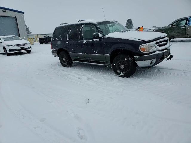 2000 Ford Explorer - Image 12