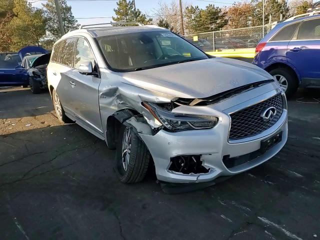 2019 Infiniti QX60 - Image 12