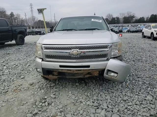 2010 Chevrolet Silverado - Image 11