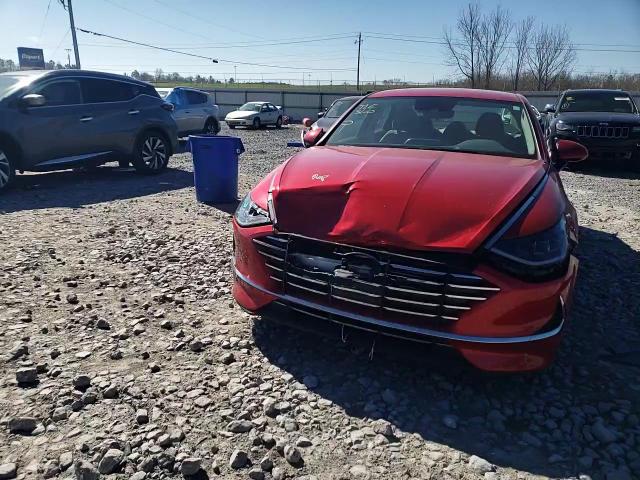 2021 Hyundai Sonata - Image 11