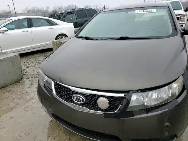 2012 Kia Forte - Image 13