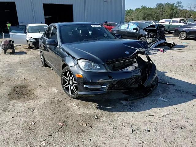 2013 Mercedes-Benz C 250 VIN: WDDGF4HB4DA852223 Lot: 46757365