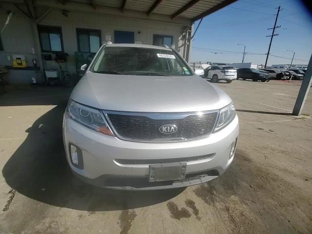2015 Kia Sorento - Image 12