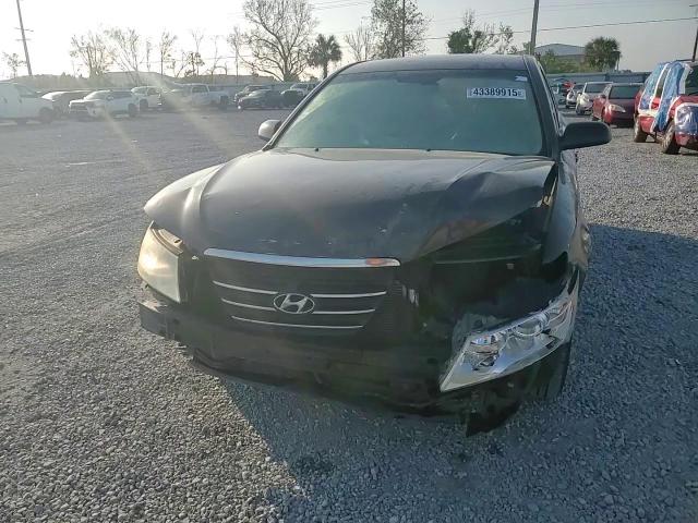 2009 Hyundai Sonata - Image 11