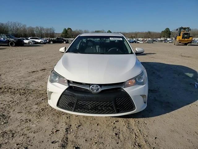 2017 Toyota Camry - Image 10