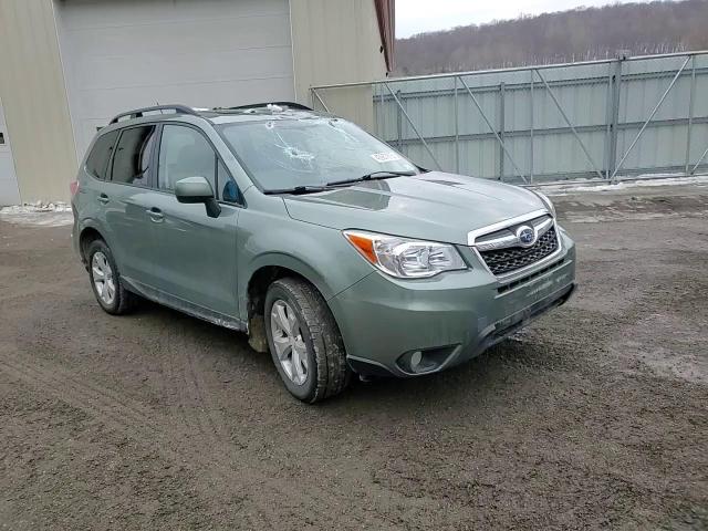 2015 Subaru Forester - Image 12