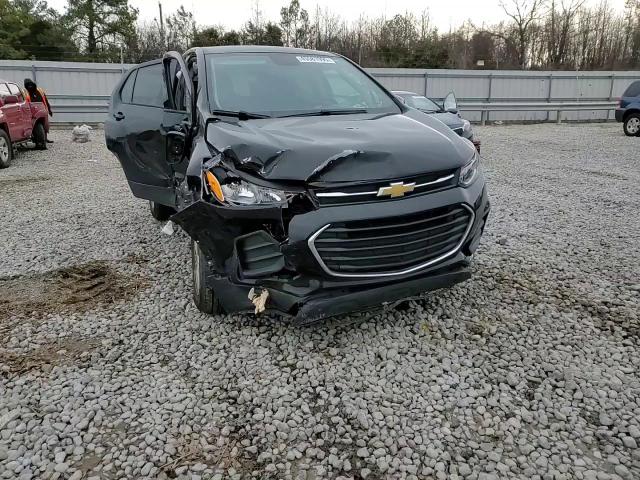 2022 Chevrolet Trax - Image 11