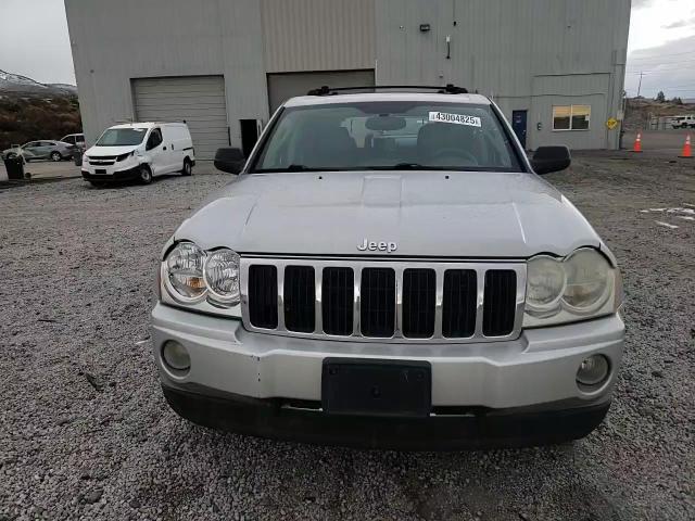 2007 Jeep Grand Cherokee - Image 12