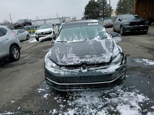 2018 Volkswagen Golf - Image 11