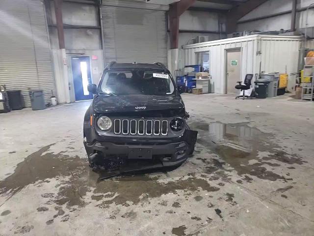 2015 Jeep Renegade - Image 11