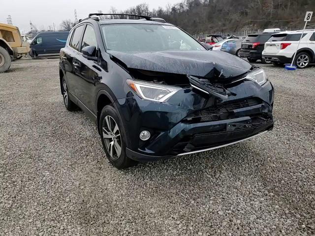 2018 Toyota RAV 4 - Image 14