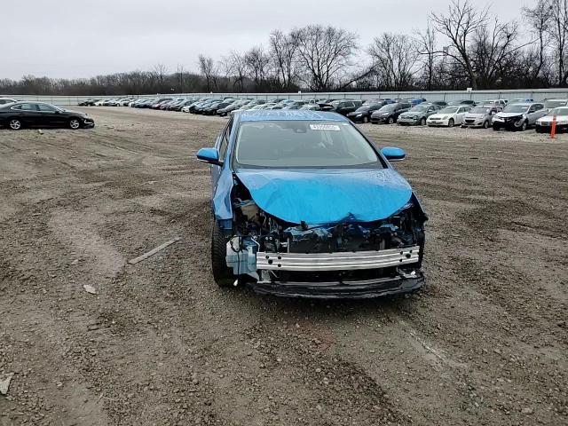 2019 Toyota Prius - Image 13