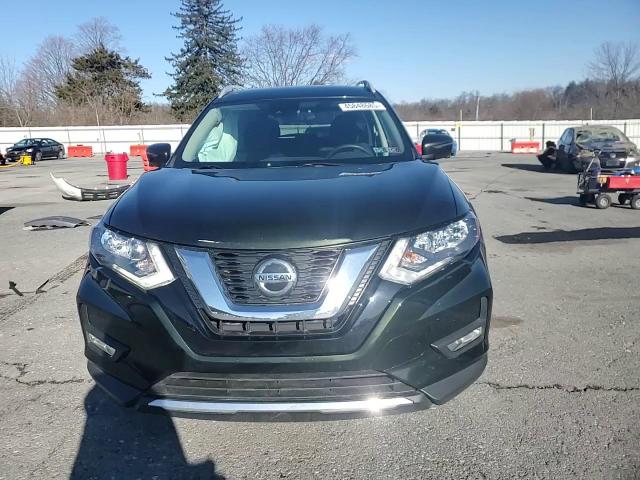 2019 Nissan Rogue - Image 11