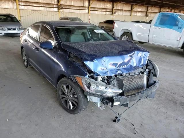 2018 Hyundai Elantra - Image 11