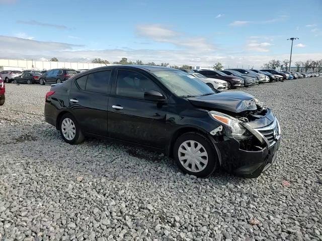 2019 Nissan Versa - Image 11