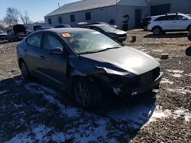 2018 Hyundai Elantra - Image 14