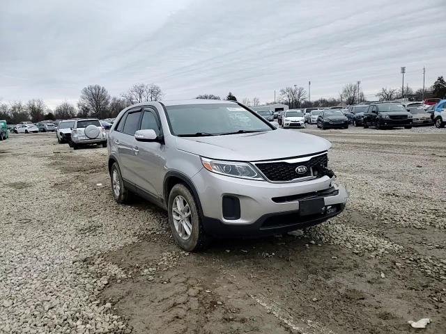 2015 Kia Sorento - Image 12