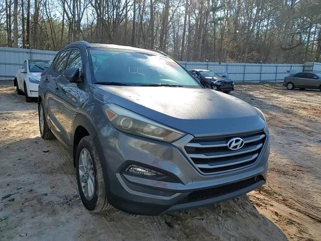 2016 Hyundai Tucson - Image 11