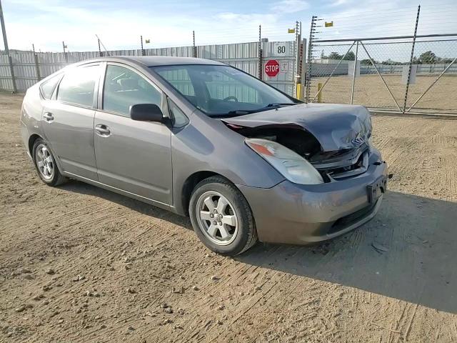 2005 Toyota Prius - Image 10