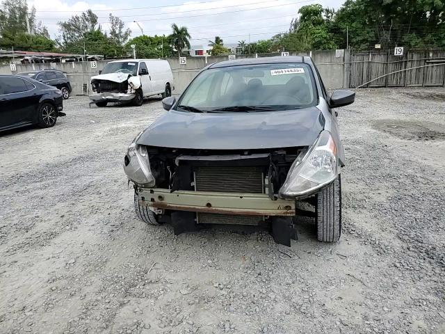 2016 Nissan Versa - Image 11