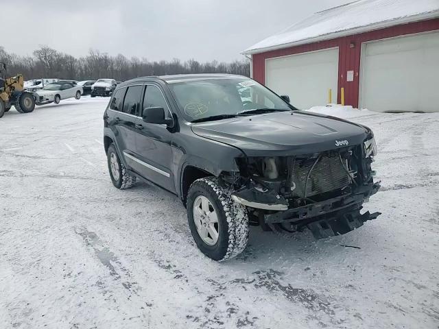 2012 Jeep Grand Cherokee - Image 15