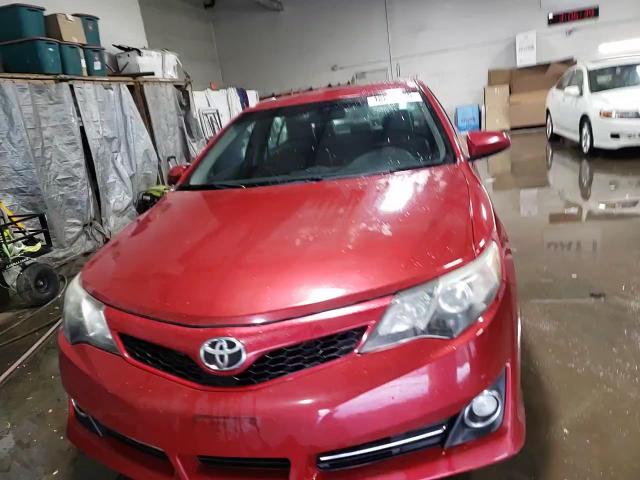 2012 Toyota Camry - Image 13