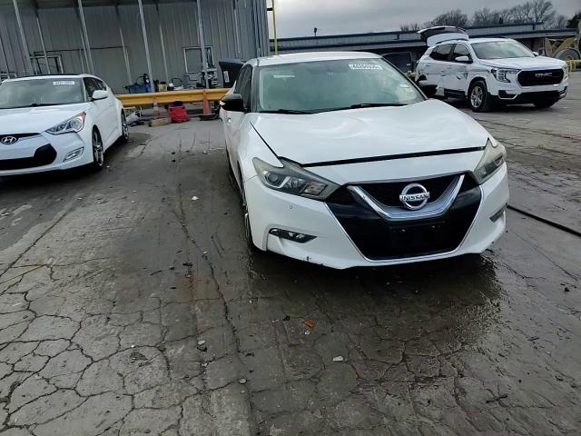 2016 Nissan Maxima - Image 14