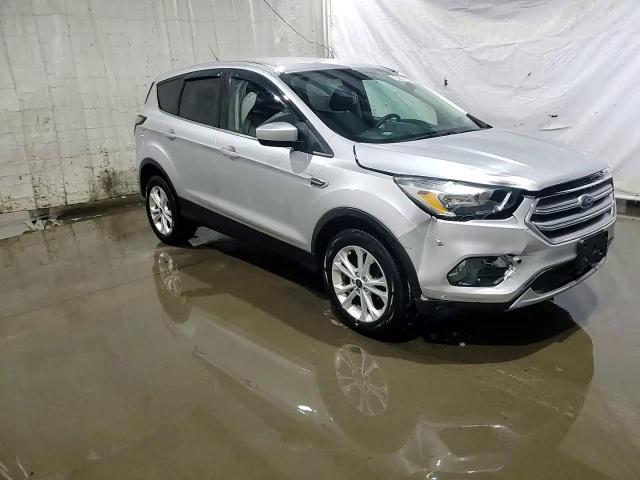 2017 Ford Escape - Image 14