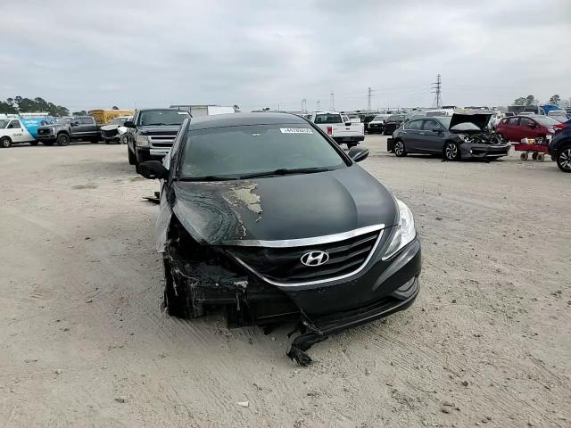 2013 Hyundai Sonata - Image 10