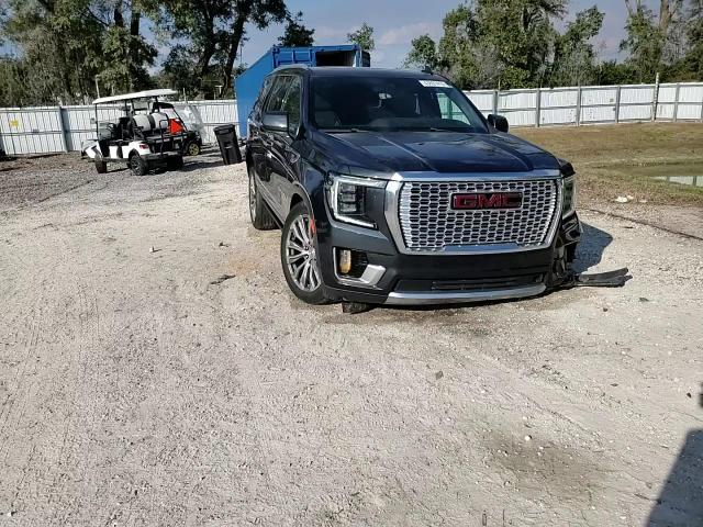 2021 GMC Yukon - Image 15