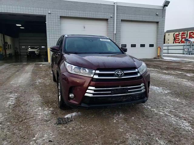 2017 Toyota Highlander - Image 12