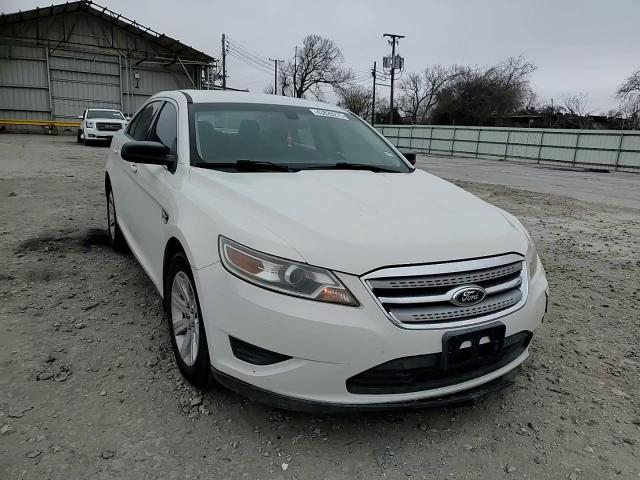 2011 Ford Taurus - Image 11
