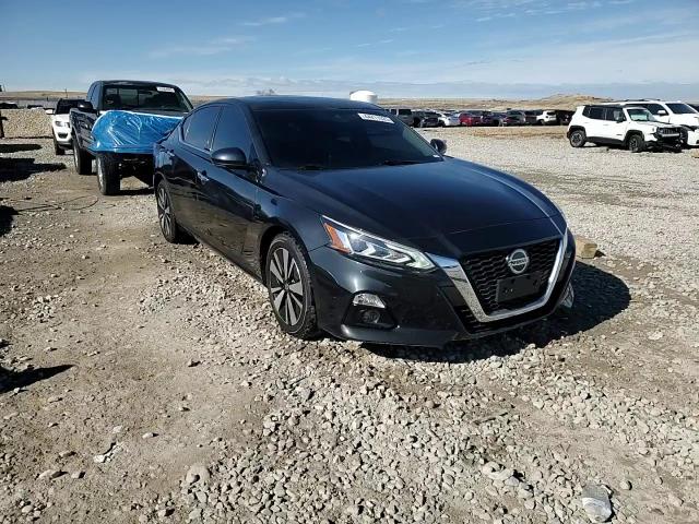 2019 Nissan Altima - Image 13