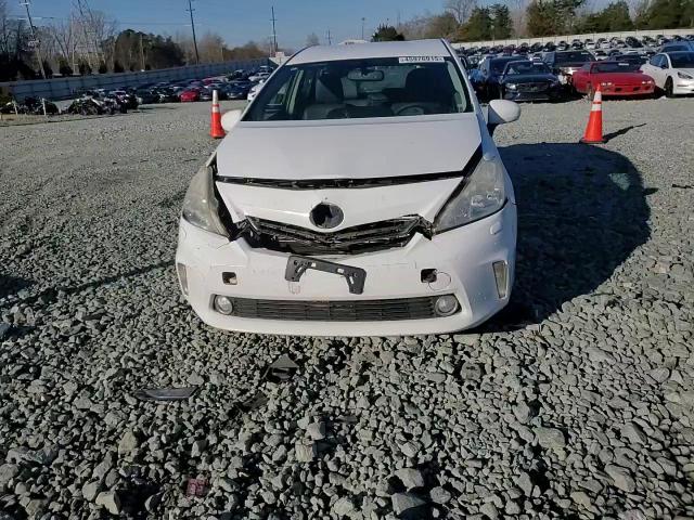 2012 Toyota Prius - Image 11
