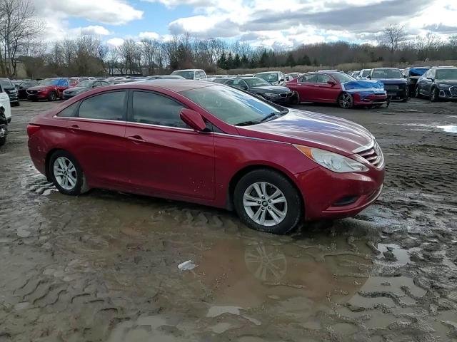 2012 Hyundai Sonata - Image 10