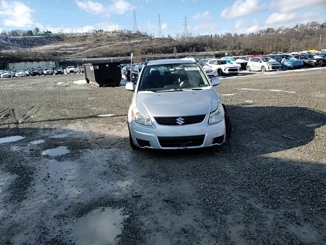 2012 Suzuki SX4 - Image 13