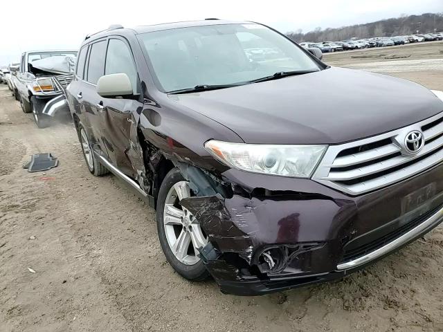 2013 Toyota Highlander - Image 12
