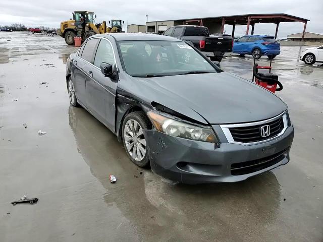 2010 Honda Accord - Image 11
