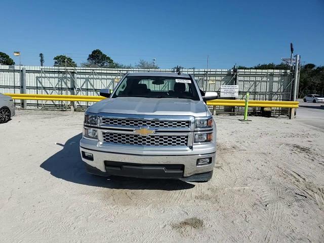 2015 Chevrolet Silverado - Image 11