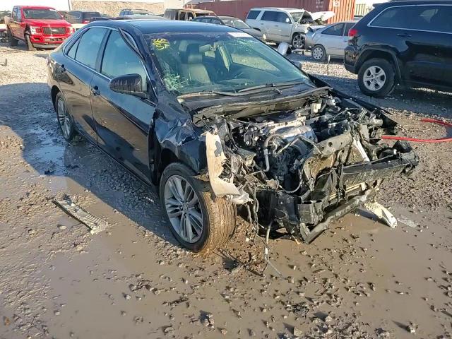 2015 Toyota Camry - Image 13