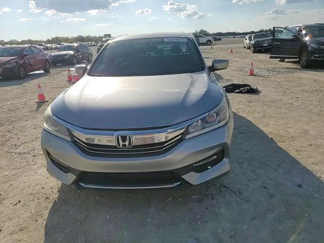 2017 Honda Accord - Image 11