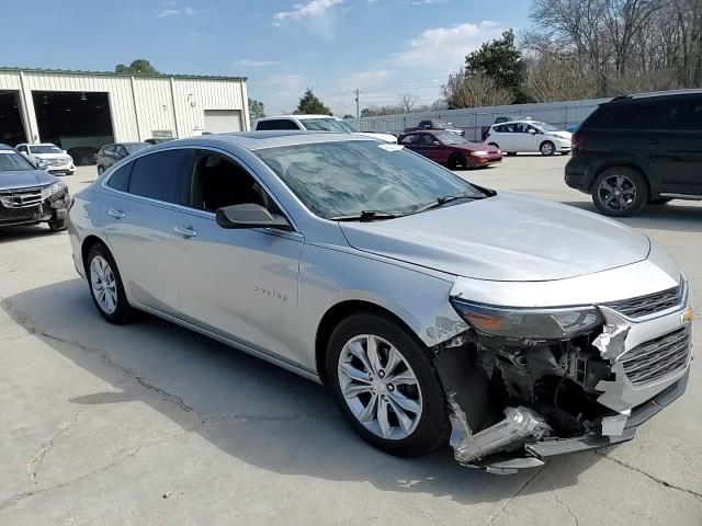 2016 Chevrolet Malibu - Image 10