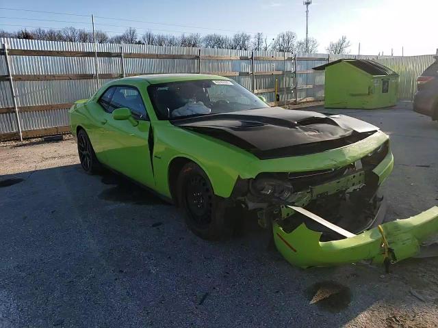 2019 Dodge Challenger - Image 11