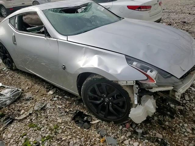 2020 Nissan 370Z - Image 10